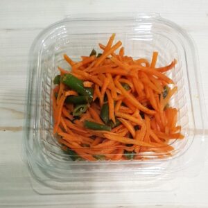 Морковь по-корейски с стручковой фасолью