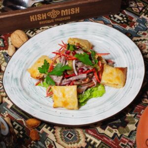 Салат с говядиной «Пеновани»
