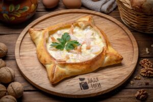 Хачапури по-Аджарски с креветкой