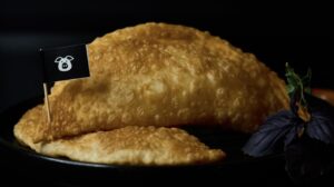 Чебурек с мясом (говядина)