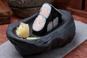 Маки с креветкой